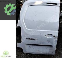 Fiat Doblo 5 Sol Bagaj Kapağı (2. Adet)