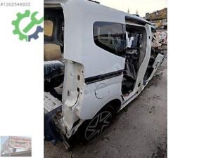 Fiat Fiorino Çamurluk (Arka) Çıkma
