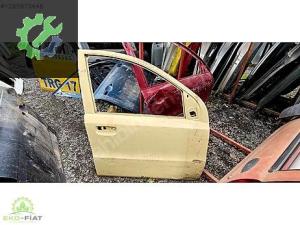 Fiat Panda Çıkma Sağ Ön Kapı
