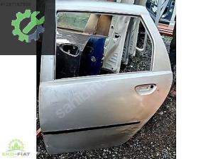 Fiat Punto 2003-2006 Sol Arka Kapı