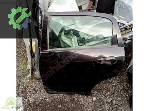 Fiat Punto Dolu Sol Arka Kapı