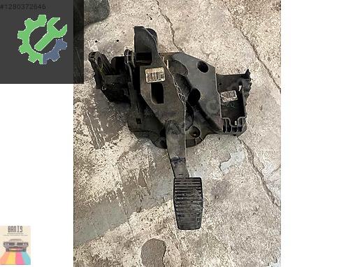 Fiat Egea Fren Pedalı çıkma parça