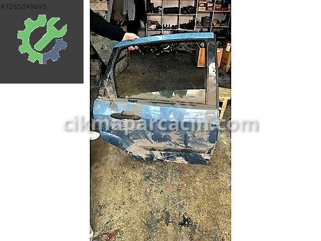 Ford Fiesta Kapı (Arka Sol) çıkma parça