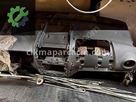 Ford Tourneo Connect Kapı Döşemesi çıkma parça