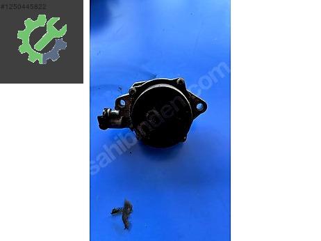Ford Fiesta Vakum Pompası çıkma parça