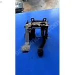 Ford Fiesta 1996 depriyaj fren pedalı çıkma