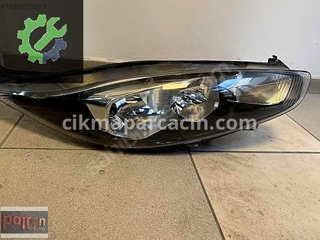 Ford Fiesta Sağ Ön Far çıkma parça