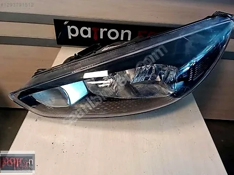 Ford Focus Sol Ön Far çıkma parça