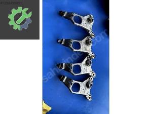 Ford Focus silecek motor braketi