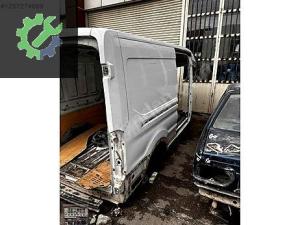 Ford transit 2015 350 l kesme yan duvar