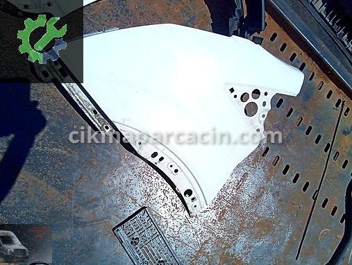 Ford Transit Çamurluk (Ön) çıkma parça