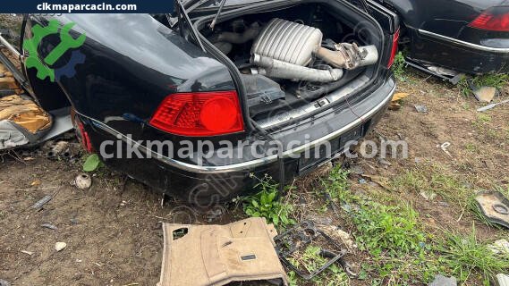 Volkswagen Phaeton Stop çıkma parça