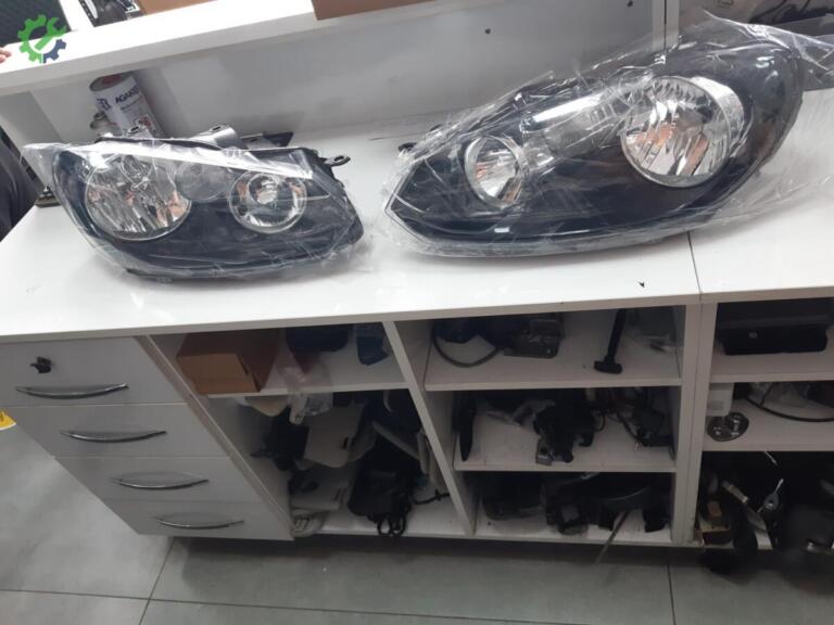 Volkswagen Golf Far çıkma parça