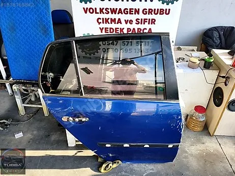 Volkswagen Golf Kapı (Arka Sağ) çıkma parça