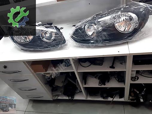 Volkswagen Golf Sol Ön Far çıkma parça - EYLÜL OTOMOTİV YEDEK PARÇA (İSTANBUL) İSTANBUL