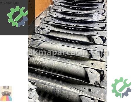 Volkswagen Golf Arka Dingil çıkma parça