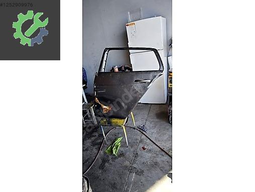 Volkswagen Golf Kapı (Arka Sol) çıkma parça