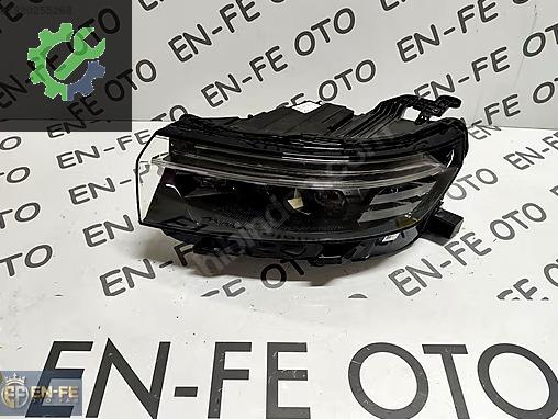 Opel Grandland Sol Ön Far 9868840080 çıkma parça