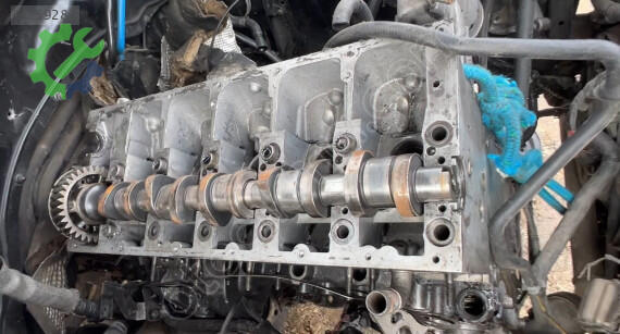 Volkswagen Touareg Silindir Kapağı çıkma parça