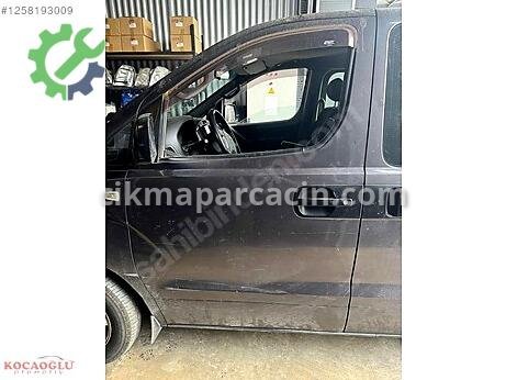 Hyundai H1 Kapı (Ön Sol) çıkma parça