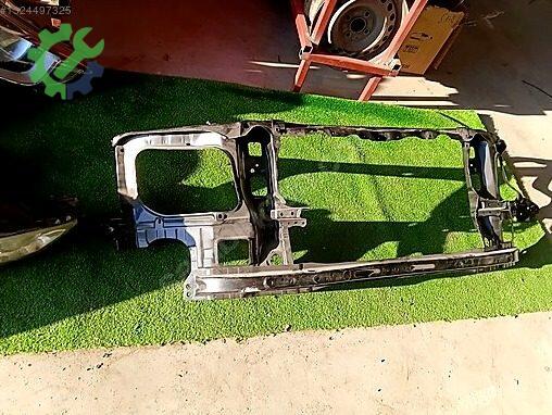 Toyota Hilux Ön Panel çıkma parça