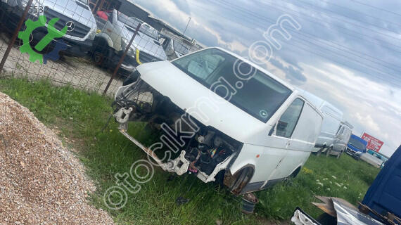 Volkswagen Transporter Komple Ön çıkma parça