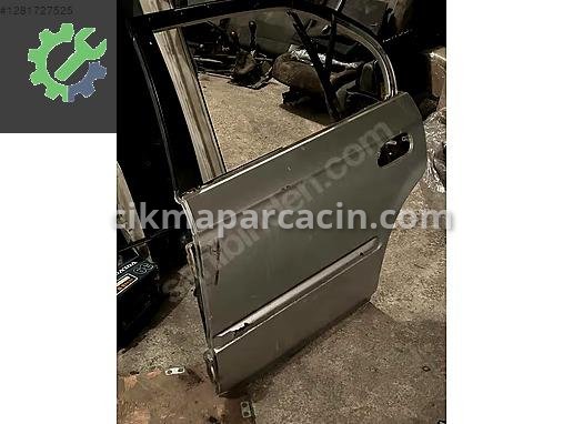 Honda Civic Kapı (Arka Sol) çıkma parça