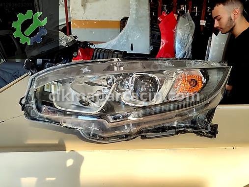 Honda Civic Sol Ön Far çıkma parça