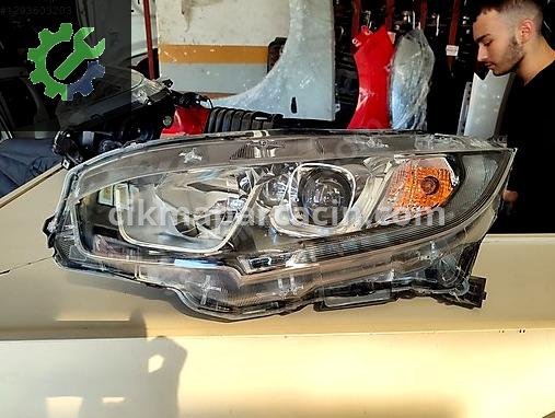 Honda Civic Sol Ön Far çıkma parça
