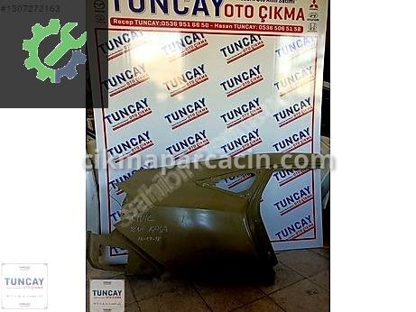 Honda Civic Çamurluk (Arka) çıkma parça