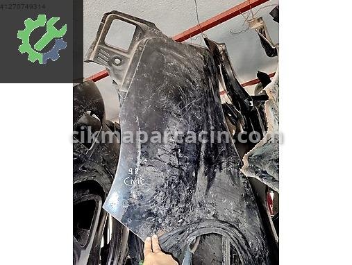 Honda Civic Sol Arka Çamurluk çıkma parça