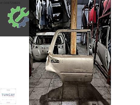 Honda CR-V Kapı (Arka Sağ) çıkma parça