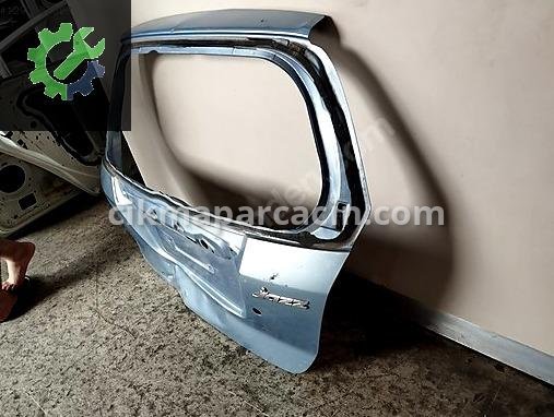 Honda Jazz Bagaj Kapağı çıkma parça