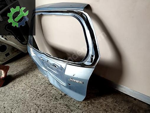 HONDA JAZZ BAGAJ KAPAĞI
