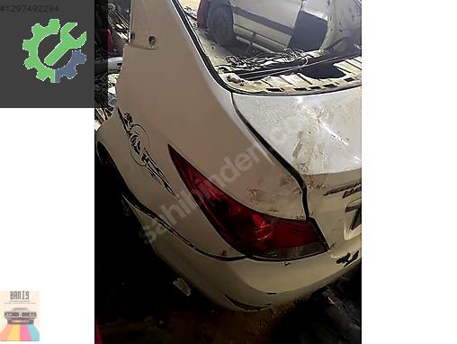 Hyundai Accent Blue Çamurluk (Arka) çıkma parça