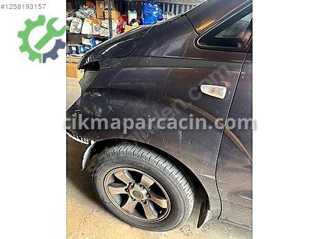Hyundai H1 Çamurluk (Ön) çıkma parça