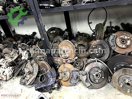 Hyundai Accent Blue Taşıyıcı çıkma parça