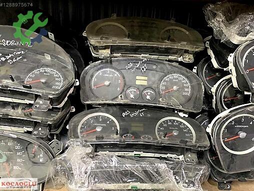 Hyundai Accent Gösterge Paneli çıkma parça
