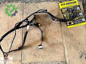 HYUNDAİ ACCENT SAĞ ÖN KAPI TESİSATI 916101R114
