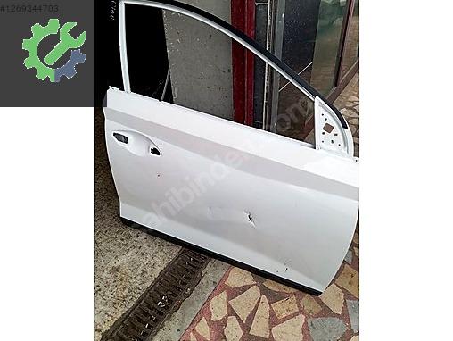 HYUNDAİ BAYON SAG ON KAPİ