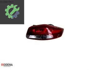 HYUNDAİ ELANTRA 2016- DIŞ STOP LAMBASI SAĞ SIFIR 92402-F2000