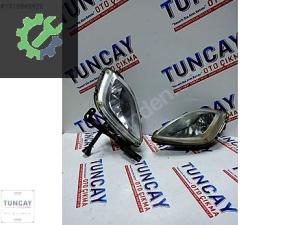 HYUNDAİ ELENTRA SİS FAR TAKIMI 2011-2013 ÇIKMA ORİJİNAL PARÇA
