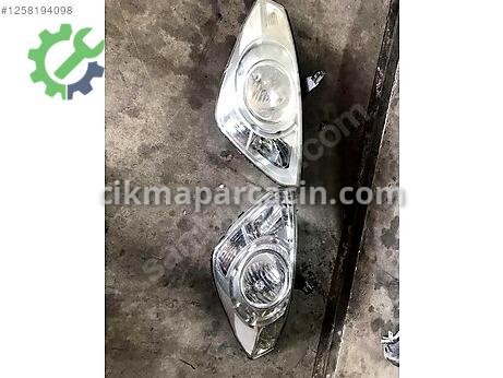 Hyundai H1 Sol Ön Far çıkma parça