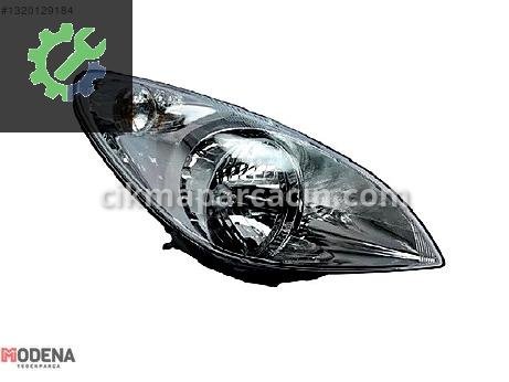 Hyundai i20 Sağ Ön Far çıkma parça