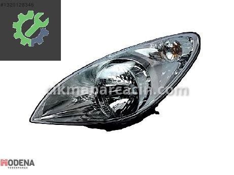 Hyundai i20 Sol Ön Far çıkma parça