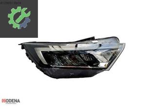 HYUNDAİ İ20 2021- ÖN FAR SAĞ (LEDLİ) SIFIR 92102-Q0100