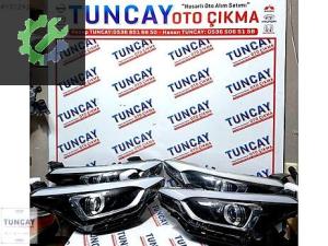 HYUNDAİ İ20 SAĞ SOL LEDLİ MERCEKLİ FAR 2015-2020 ÇIKMA ORİJİNAL