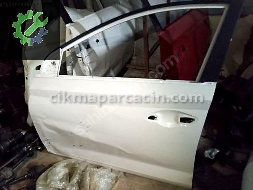 Hyundai i20 Sol Ön Kapı çıkma parça
