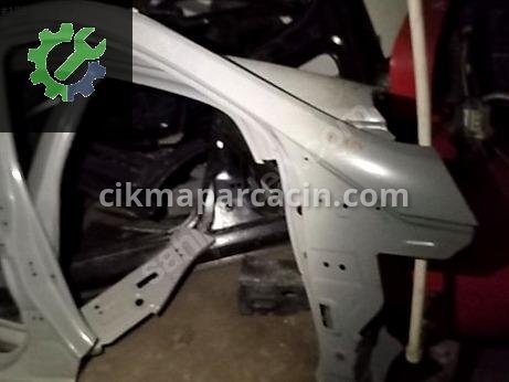 Hyundai i10 Marşpiyel Sacı çıkma parça