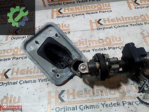 Kia Sorento Direksiyon Mafsalı 93480-3K500 çıkma parça